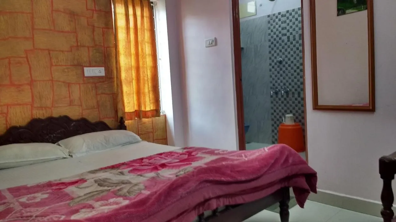 Hotel Arul Mount Munnar